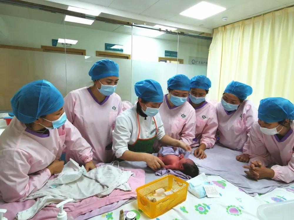 中牟县妇婴监护型护送